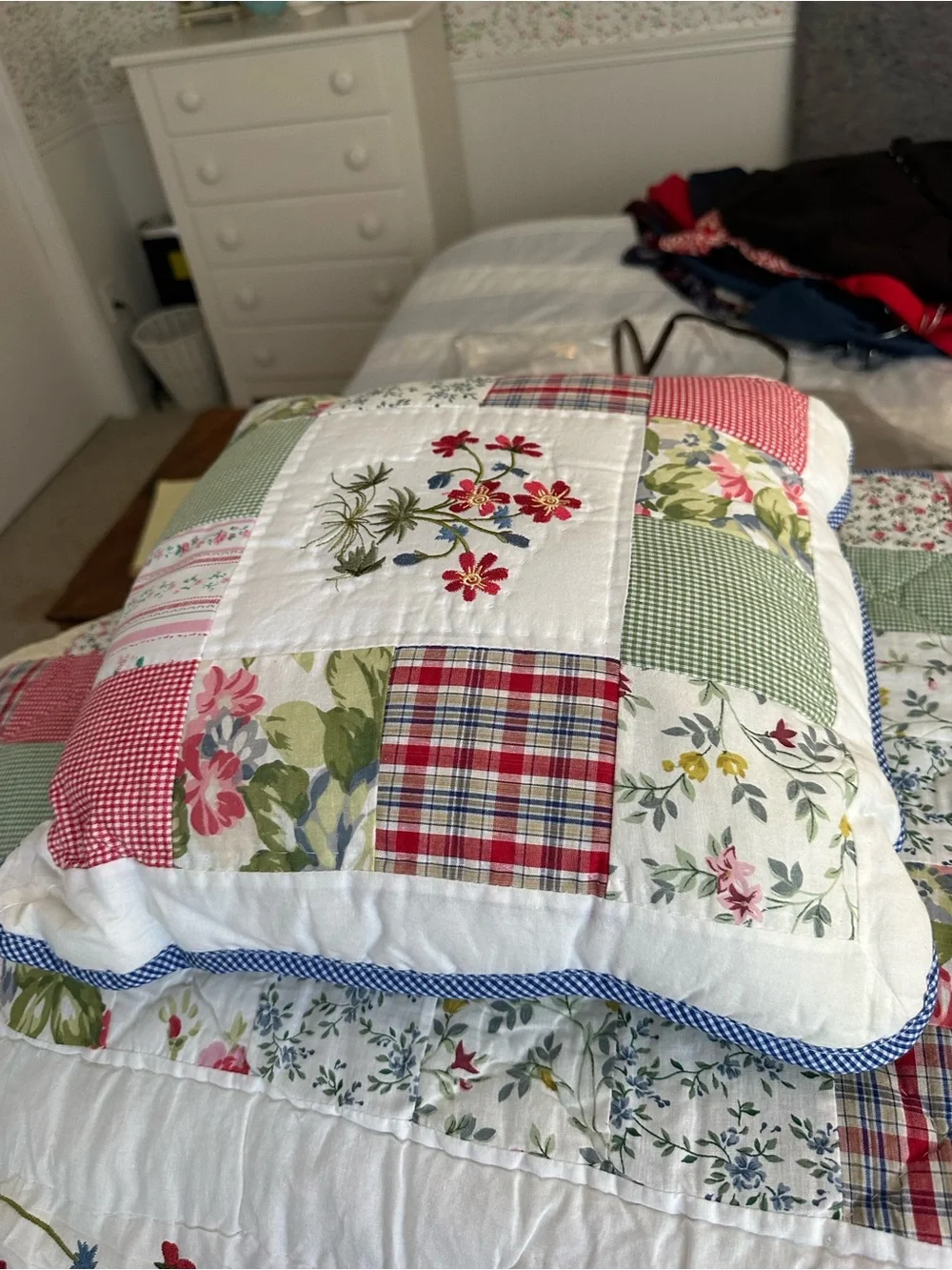 Patchwork Floral Quilted Bedspread - White with Multicolor Squares